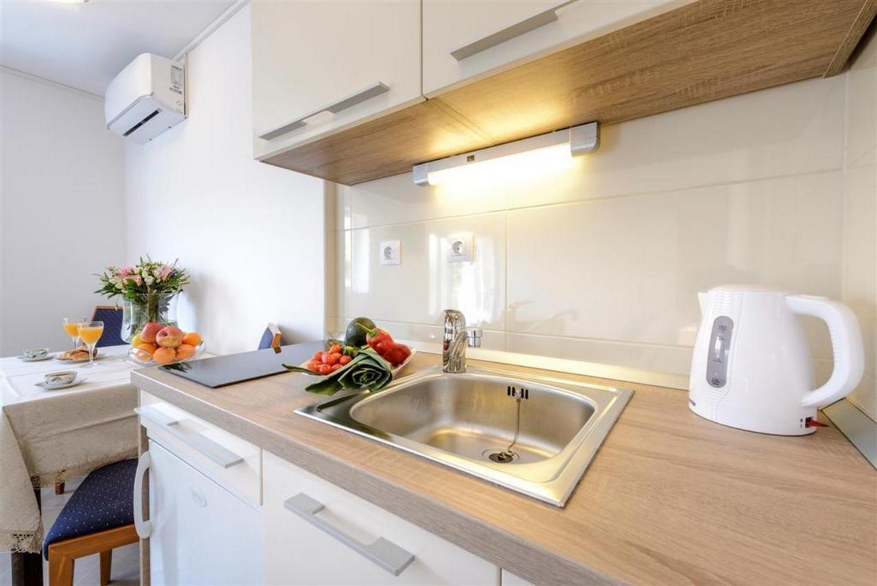 Rose Guest house Molunat